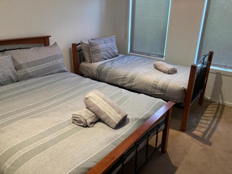 Venus Haven - Beach 1, Linen, Wifi, Netflix Venus Bay Buitenkant foto
